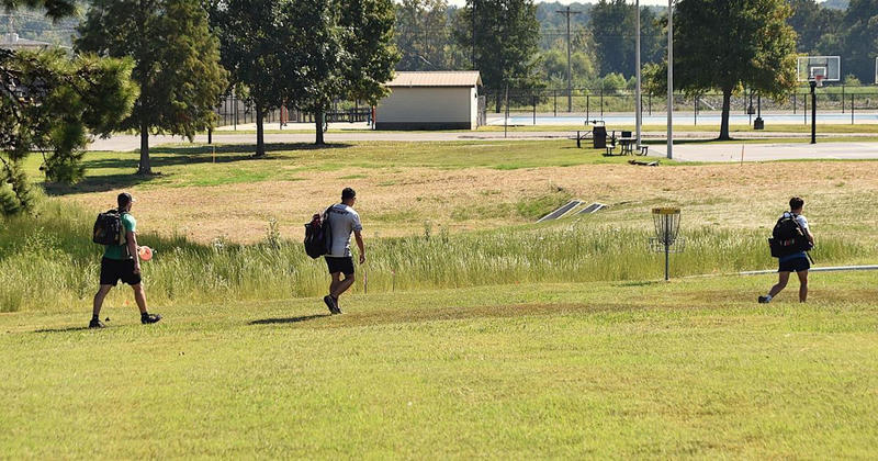Disc Golf tournament draws teams to Madisonville City Park