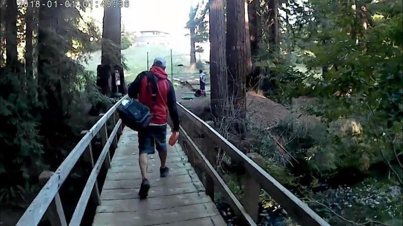 DISC GOLF UKIAH BROOKTRAILS SOMETHING IN THE WAY